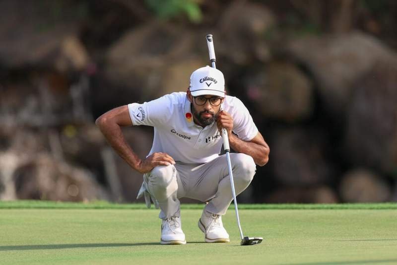 Ce qu'Akshay Bhatia a été surpris en train de faire