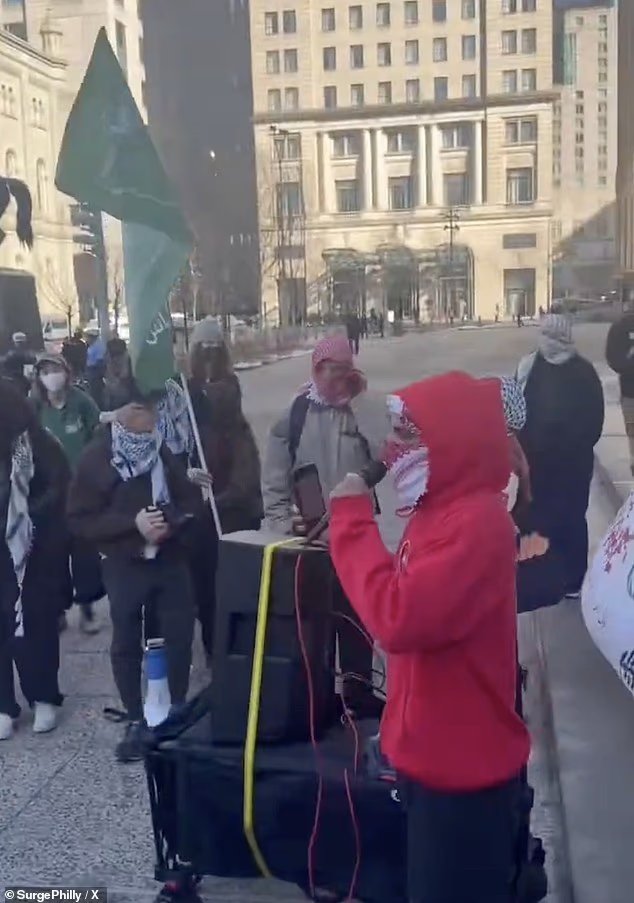 Des manifestants anti-américains dégoûtants se rassemblent à Philadelphie : «