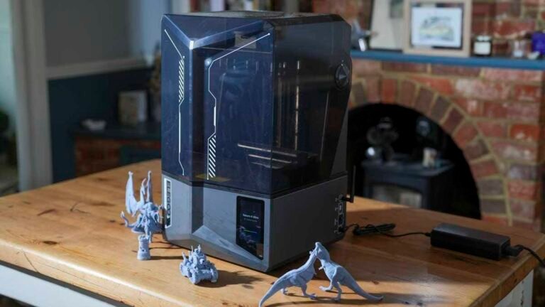 El precio de la impresora 3D Elegoo Saturn 4 Ultra