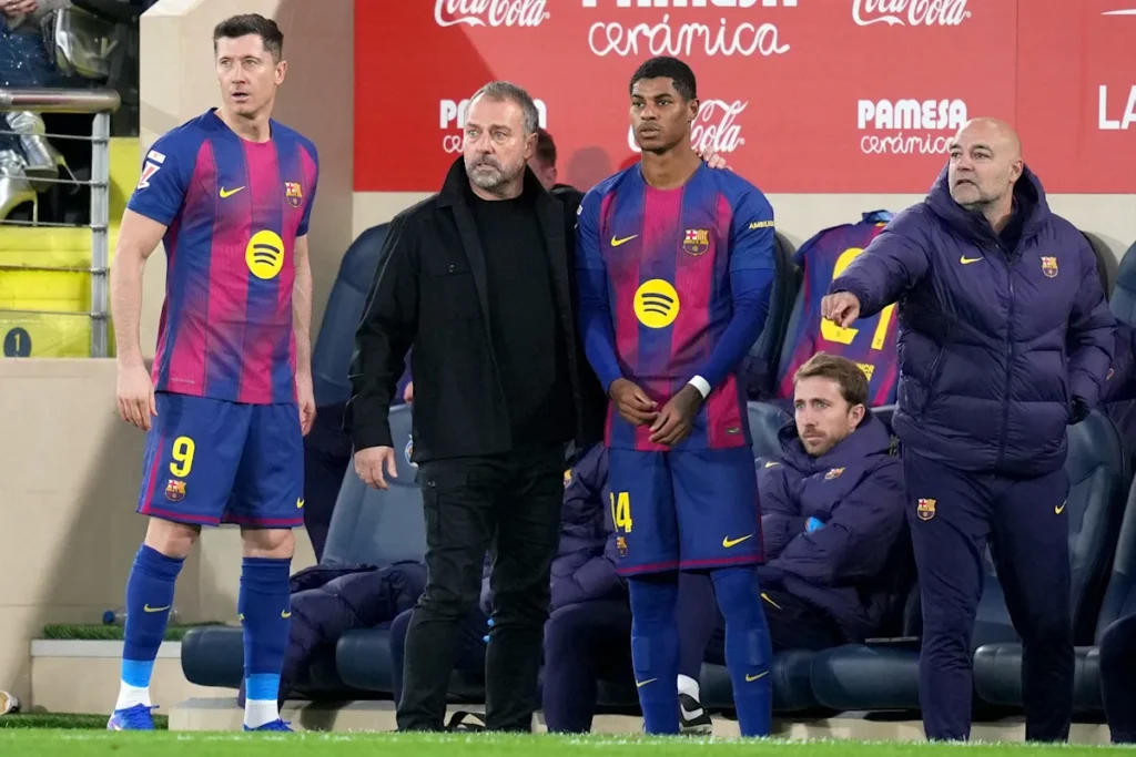 Flick revient sous la forme d'une superstar de Barcelone au