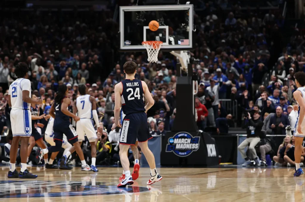 Le Connecticut College a inversé sa trajectoire en seconde période