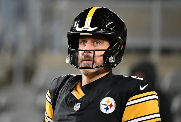 Les Steelers de Pittsburgh pourraient remplacer Aaron Rodgers par ce