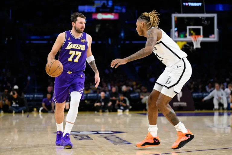 Luka Doncic commet sa 16e faute technique et risque une