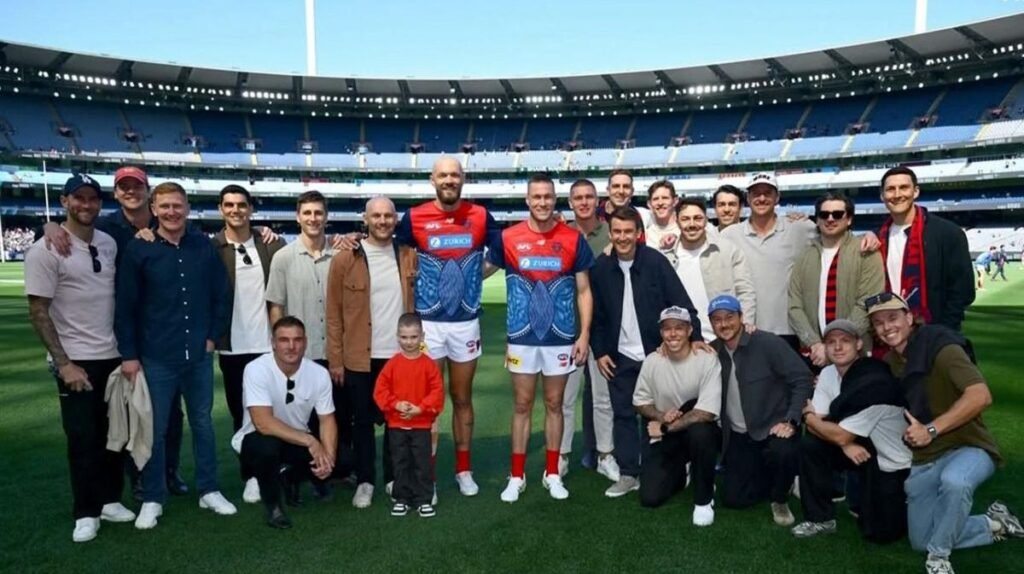 Melbourne 'decepcionado' Clayton Oliver no se presentó al importante juego