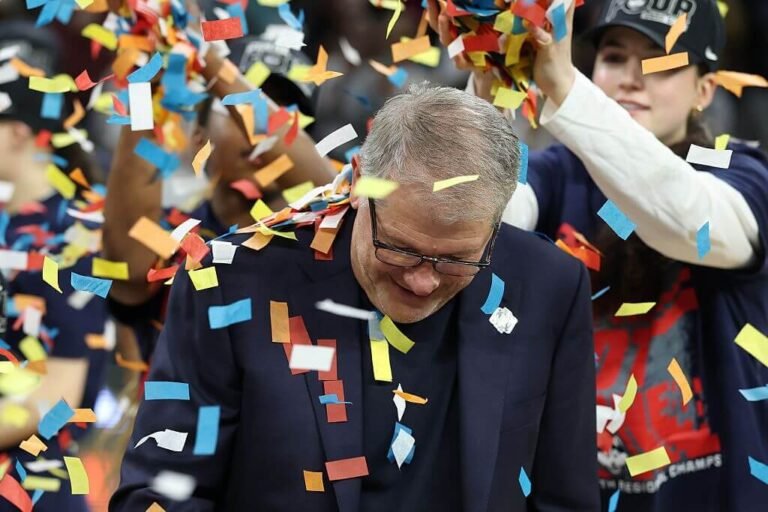Quittez le cybercafé pendant un moment. Comme toujours, UConn prévoit