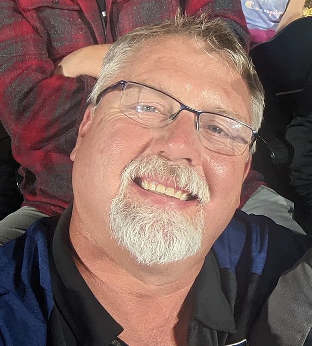 Le magnat de l'immobilier, 54 ans, a bouleversé la haute