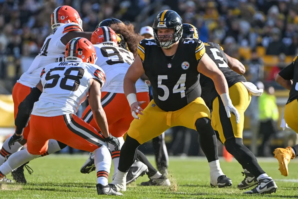 3 équipes des Steelers se préparent pour la toute première