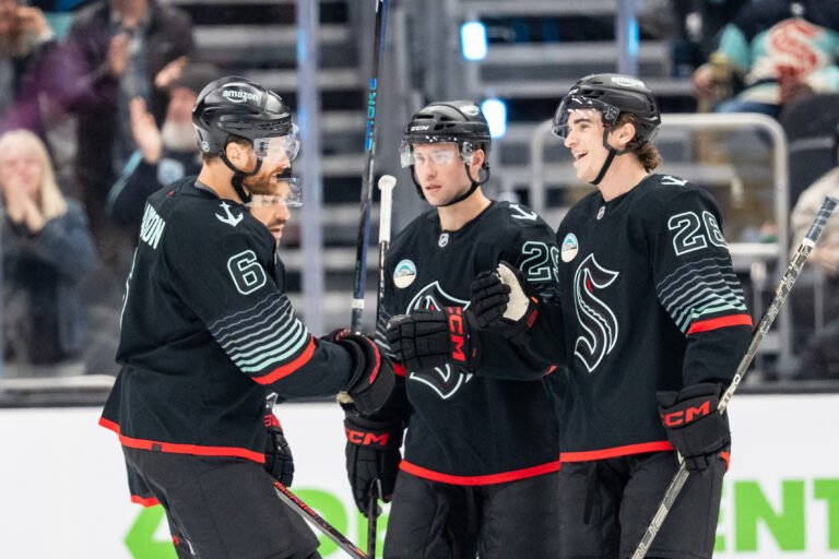 3 questions brûlantes auxquelles le Seattle Kraken doit répondre pendant