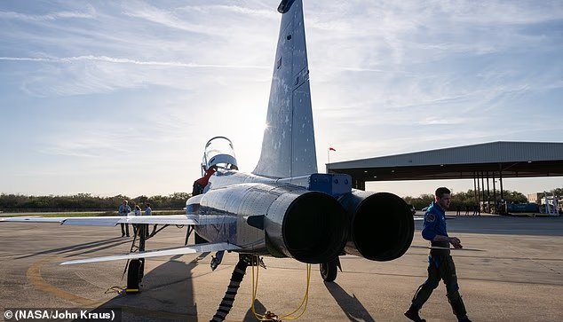À l'intérieur des passionnants vols « Top Gun » pilotés