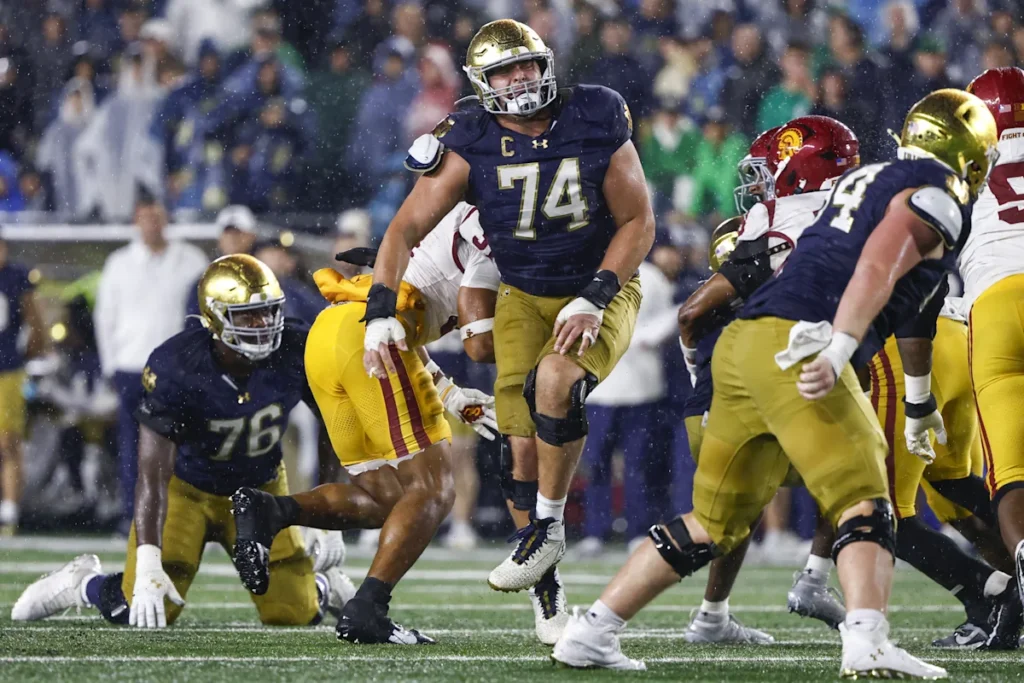 Attendez patiemment la fin de la saison du NFL Mock