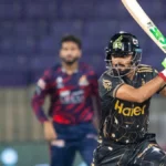 Babar Azam dépasse Virat Kohli pour écrire l'histoire, faire taire