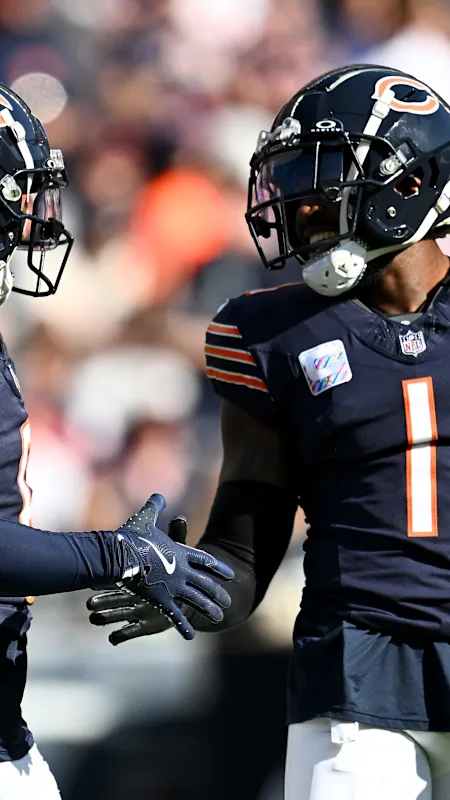 Ben Johnson sur ce que les Bears manquent sans Jaylen