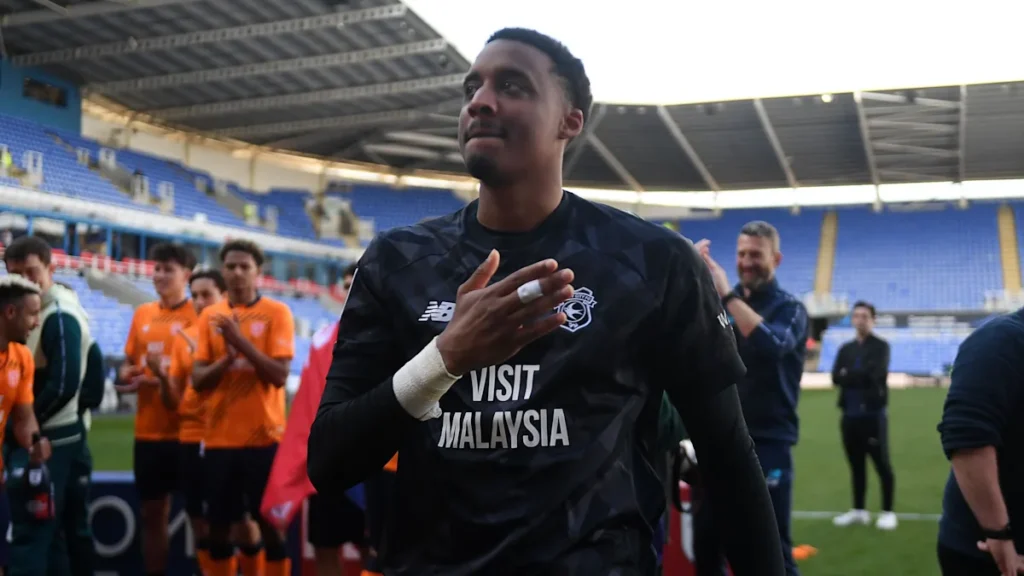 Cardiff City se détend sur l'avenir du gardien Trott