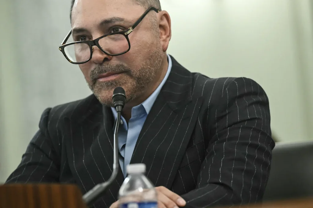 "Cela ressemble à une bataille difficile": Oscar De La Hoya