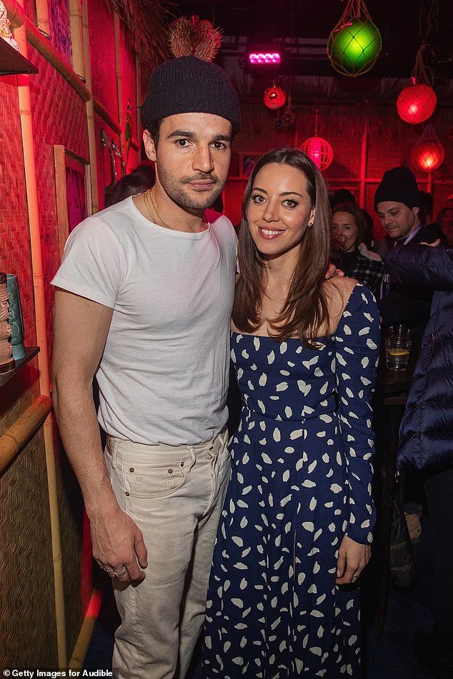 Comment Aubrey Plaza a retrouvé le bonheur avec son partenaire