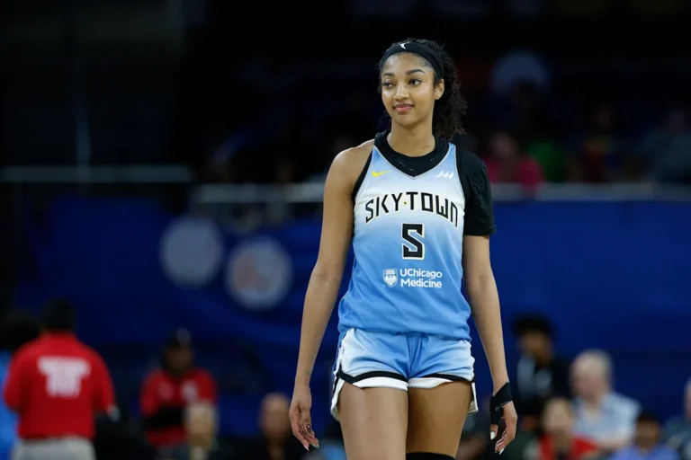Comment la nouvelle CBA de la WNBA affecte le contrat