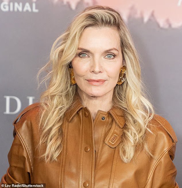 Comment s'en sortir avec des cheveux longs après 50 ans :