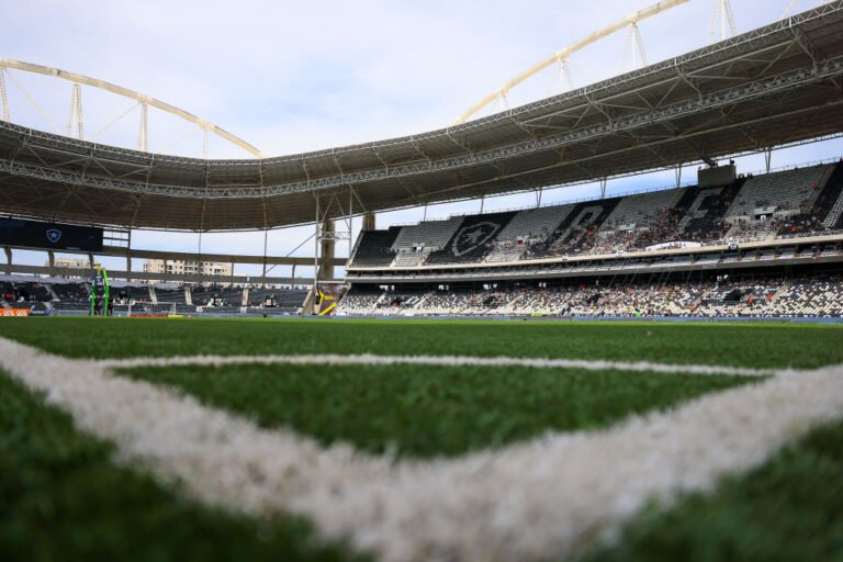 📋 Composition de Botafogo pour affronter Coritiba à Nilton Santos