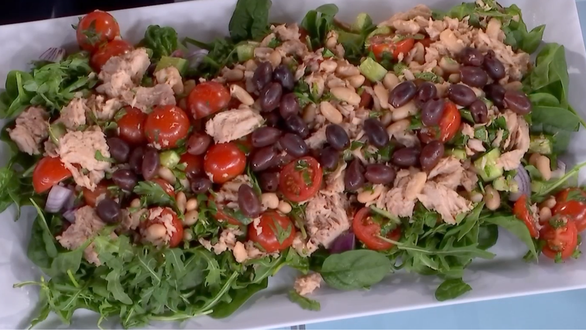 Convierta alimentos básicos económicos de la despensa en comidas saludables