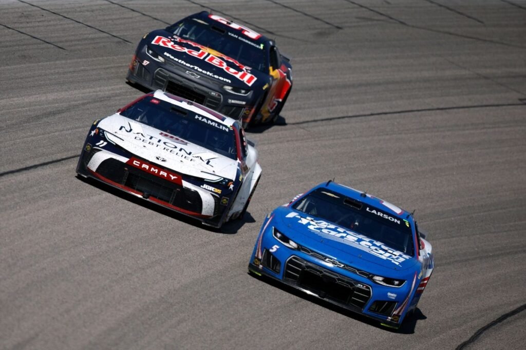 Denny Hamlin veut que le Kansas recommence