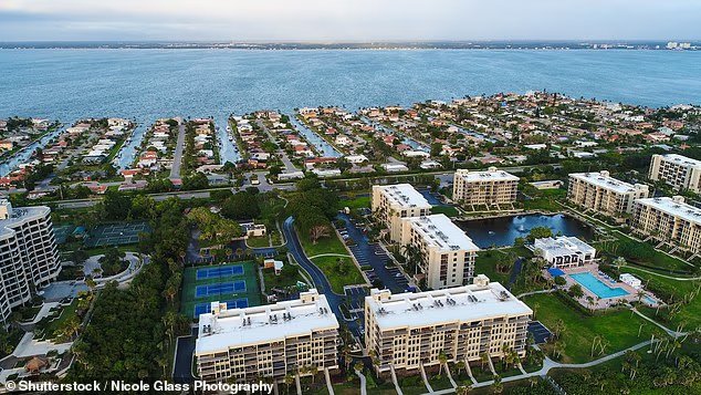 Des zones discrètes à rénover qui ressemblent à des vacances