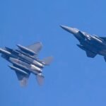 Deux avions de combat sont entrés en collision en vol