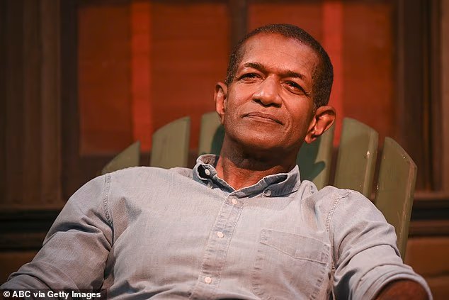 Doogie Howser, MD star Rif Hutton, est décédé à 73