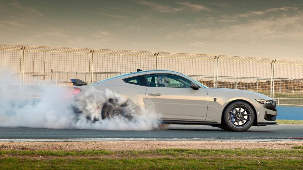 El caballo oscuro del Ford Mustang regresa a Australia con