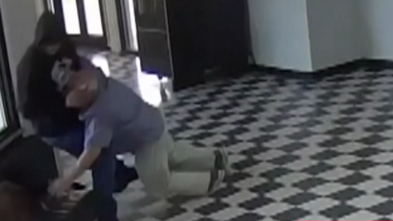 El director de una escuela secundaria de Oklahoma "salvó la