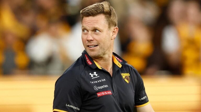 El entrenador de Hawthorn, Sam Mitchell, trasladó al técnico de