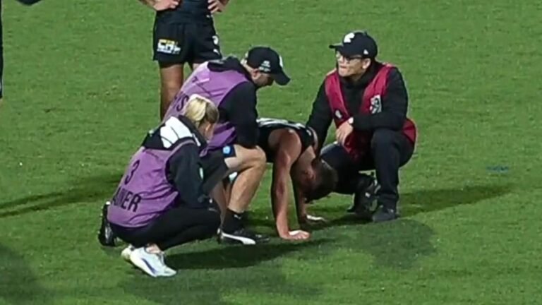 El hijo de Carlton, Lucas Camporeale, está en el hospital