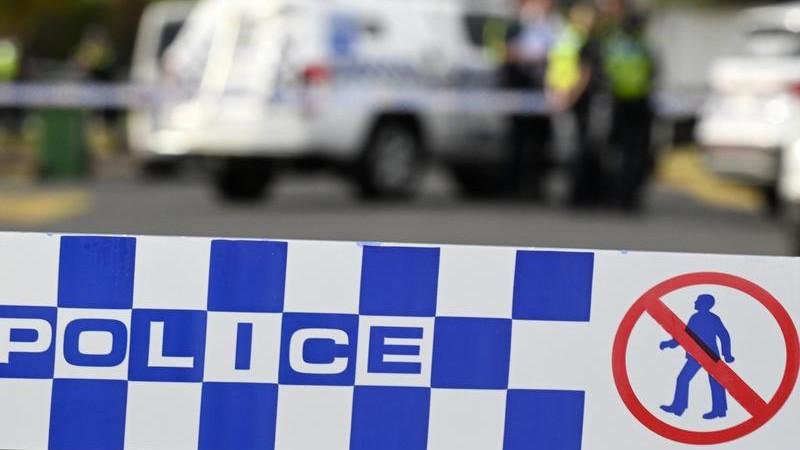 El hombre y la mujer son acusados ​​de abuso infantil,