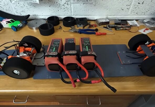 El ingeniero de automóviles RC con récord mundial comienza a