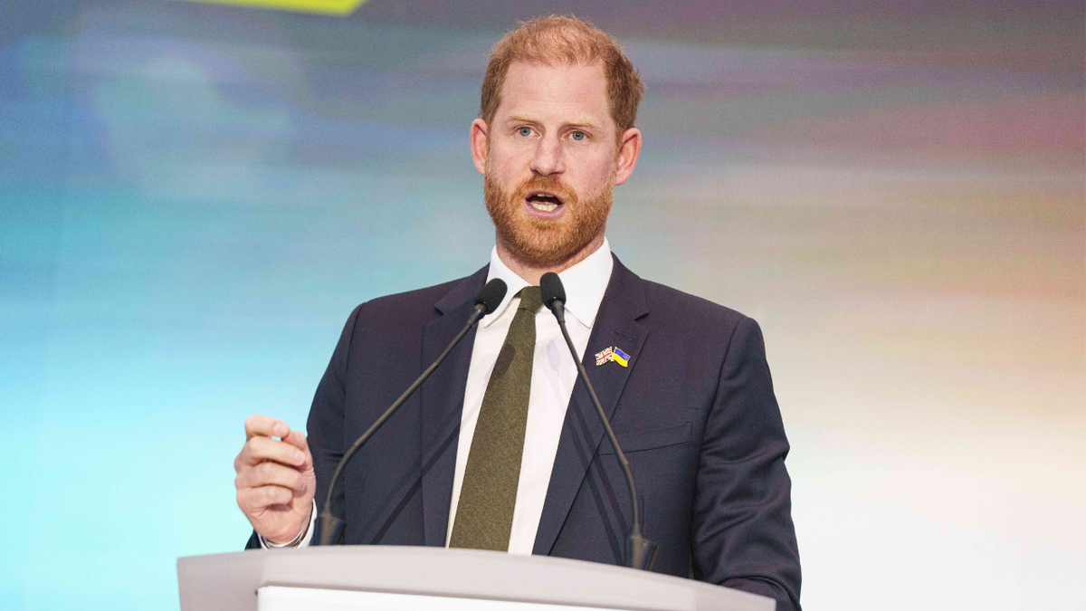 El príncipe Harry insta al presidente ruso Vladimir Putin a