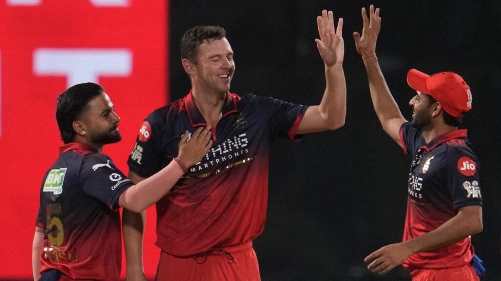 El veterano australiano Josh Hazlewood produjo una obra maestra de