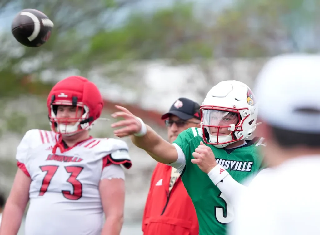 En quoi le football de Louisville et du Kentucky sera