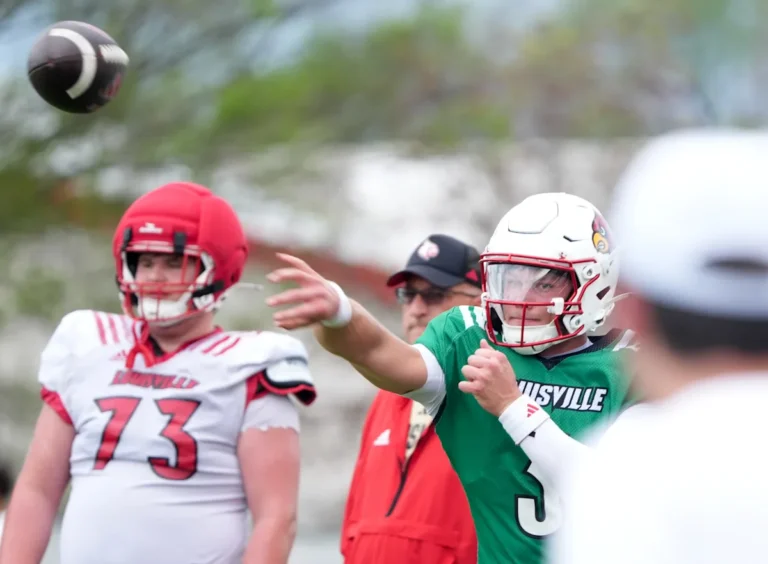 En quoi le football de Louisville et du Kentucky sera