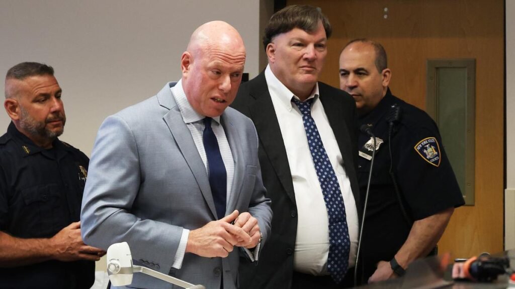 Ex arquitecto confiesa haber matado a ocho mujeres en Gilgo