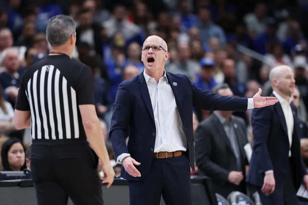 Final Four 2026 : les pitreries de Danny Hurley sur