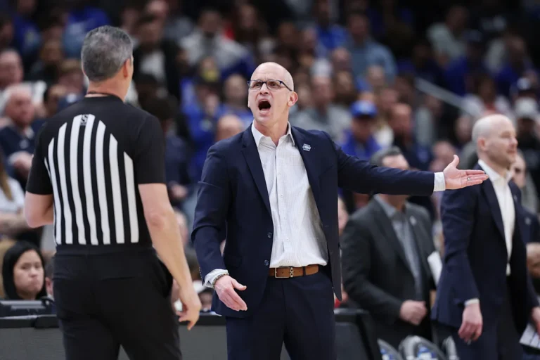 Final Four 2026 : les pitreries de Danny Hurley sur