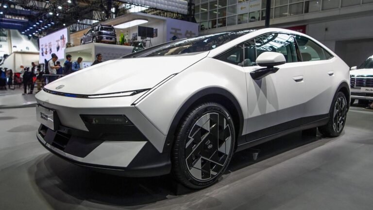 Hyundai Ioniq V: El vehículo eléctrico debuta con un estilo