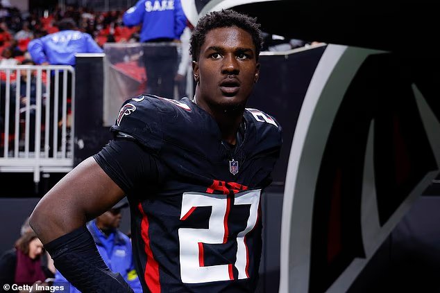 James Pierce Jr. « ne rejoindra pas ses coéquipiers au