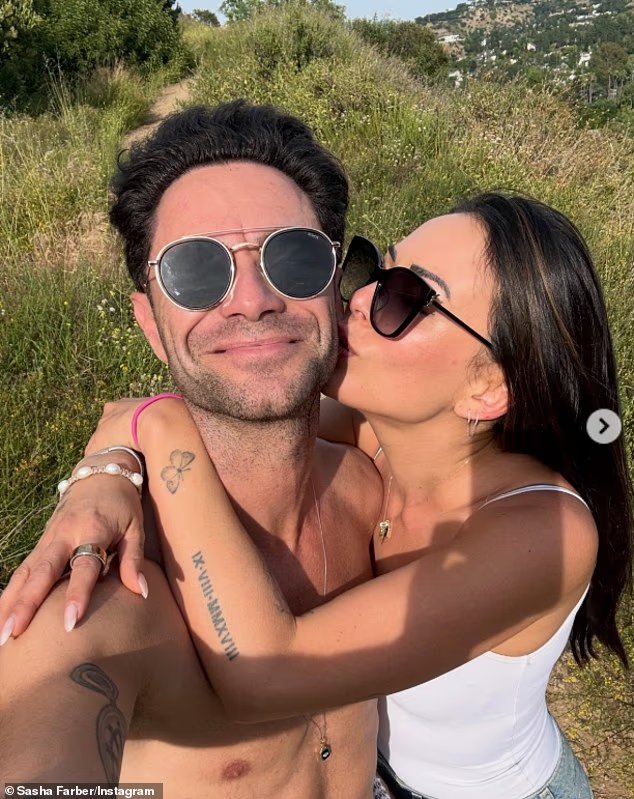 Jenelle Parrish a du mal à démarrer sa romance avec