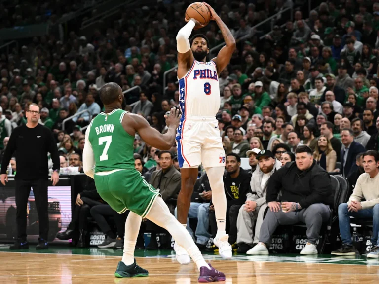 Joel Embiid réagit à la victoire des 76ers contre les