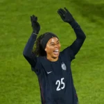 Kennedy Wesley marque son premier but international et participe à