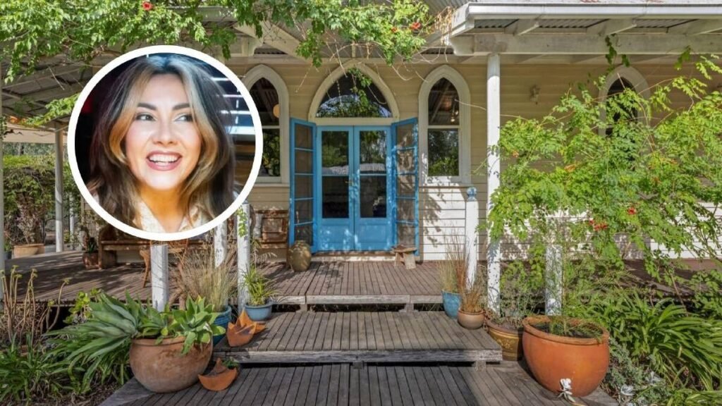 La antigua iglesia de la rockera Killing Heady Ella Hooper