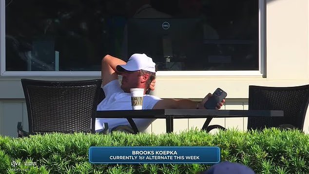 La chute du quintuple vainqueur majeur révélée dans les images