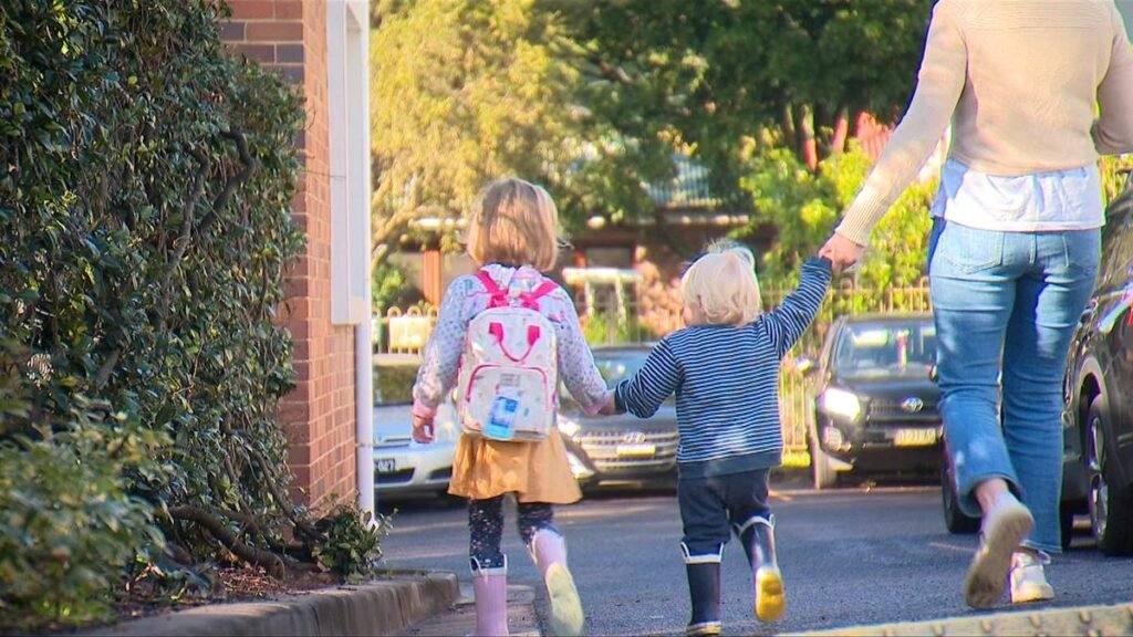 La coalición considera ampliar la licencia parental remunerada a 12