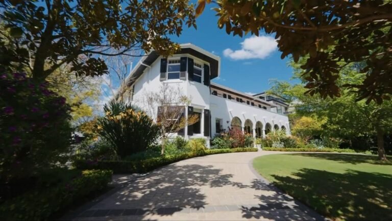 La estrella de cine internacional gasta 50 millones de dólares