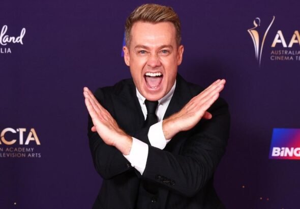 La estrella de televisión Grant Denyer comparte una actualización de